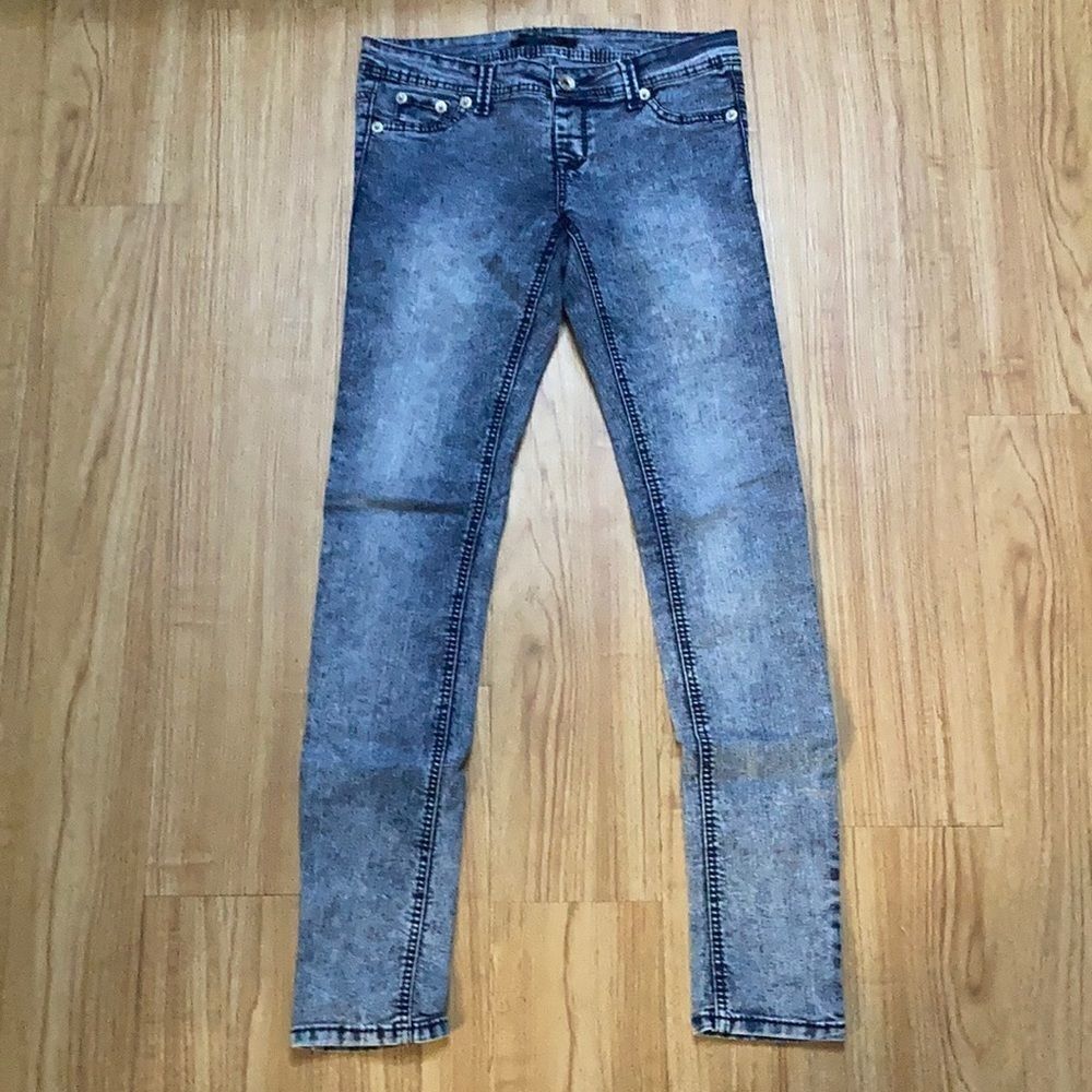 Acid Wash Skinny Jeans EUC